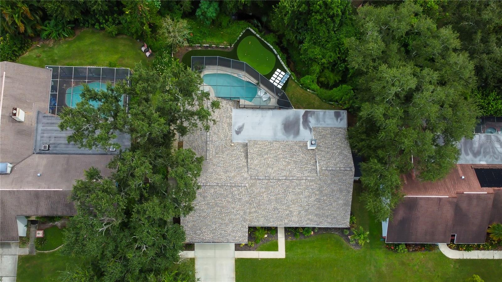 1820 PINE HILL DRIVE