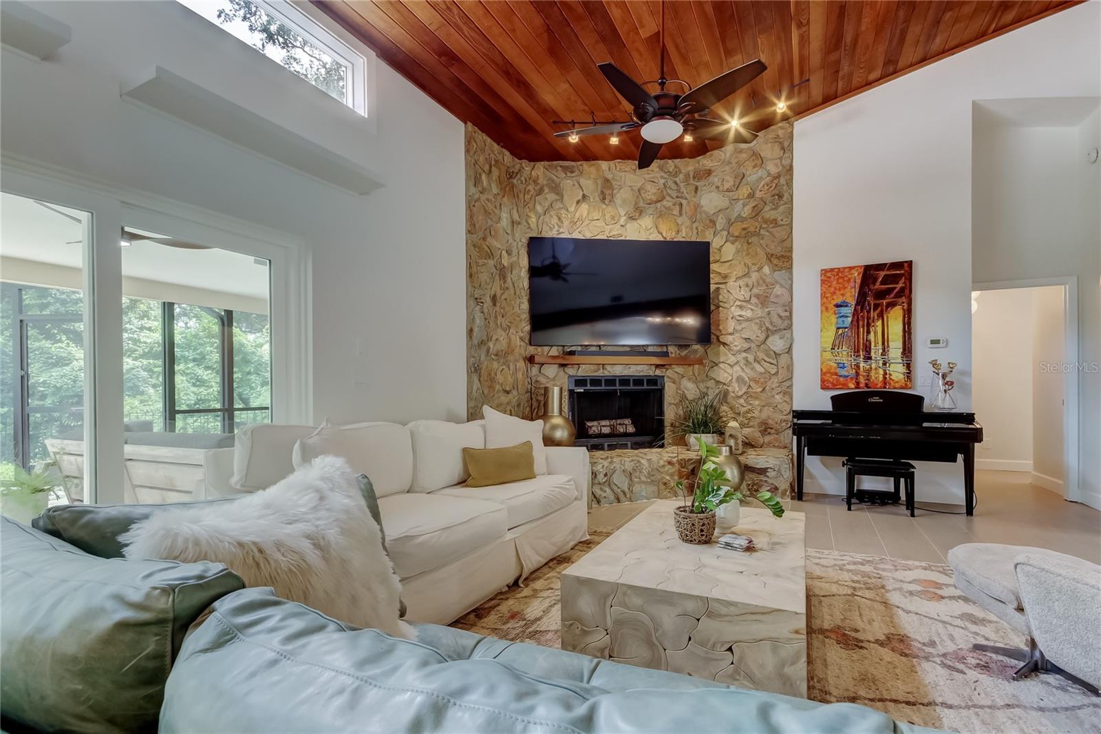 RAINBOW FARMS - Residential