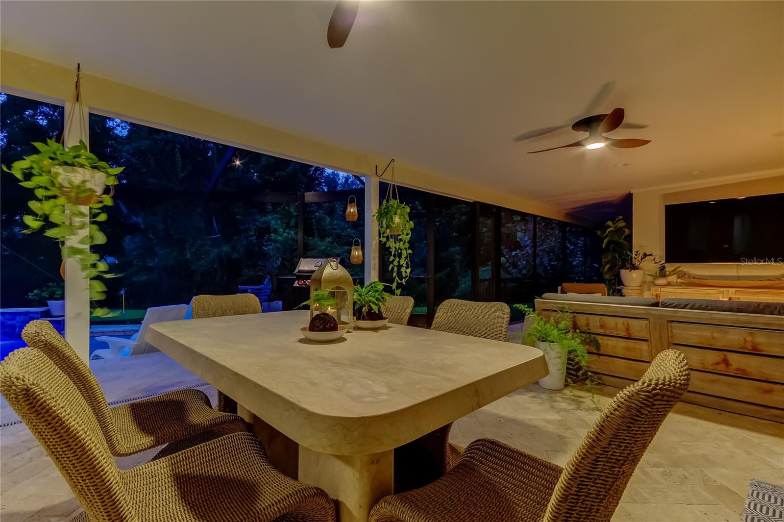 RAINBOW FARMS - Residential