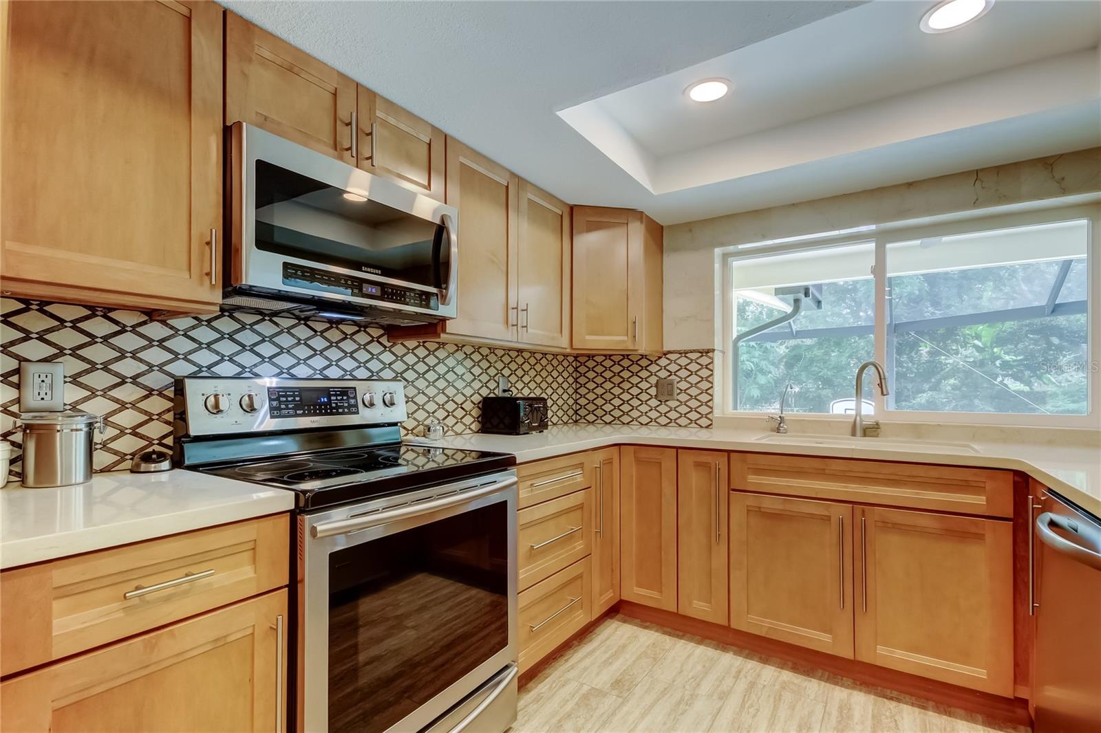 RAINBOW FARMS - Residential