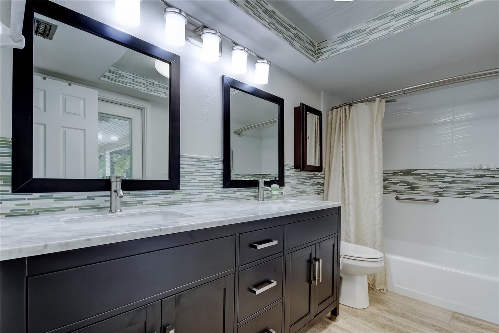 RAINBOW FARMS - Residential