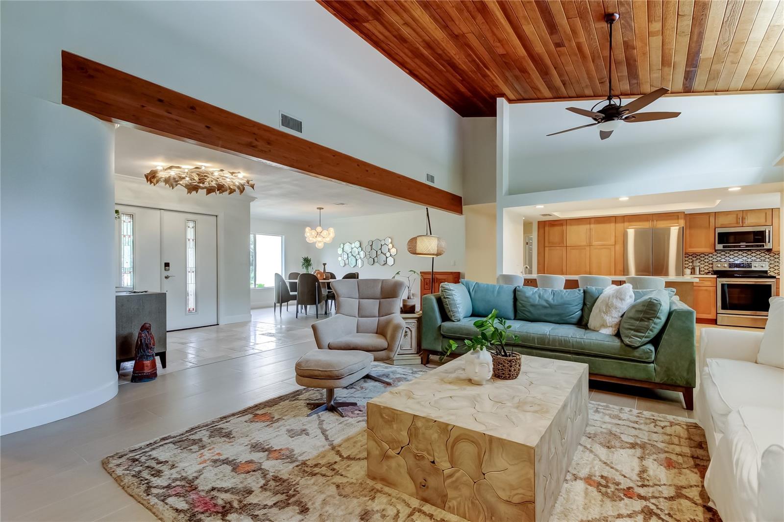 RAINBOW FARMS - Residential