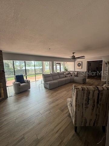 ONE THOUSAND OAKS REP - Residential