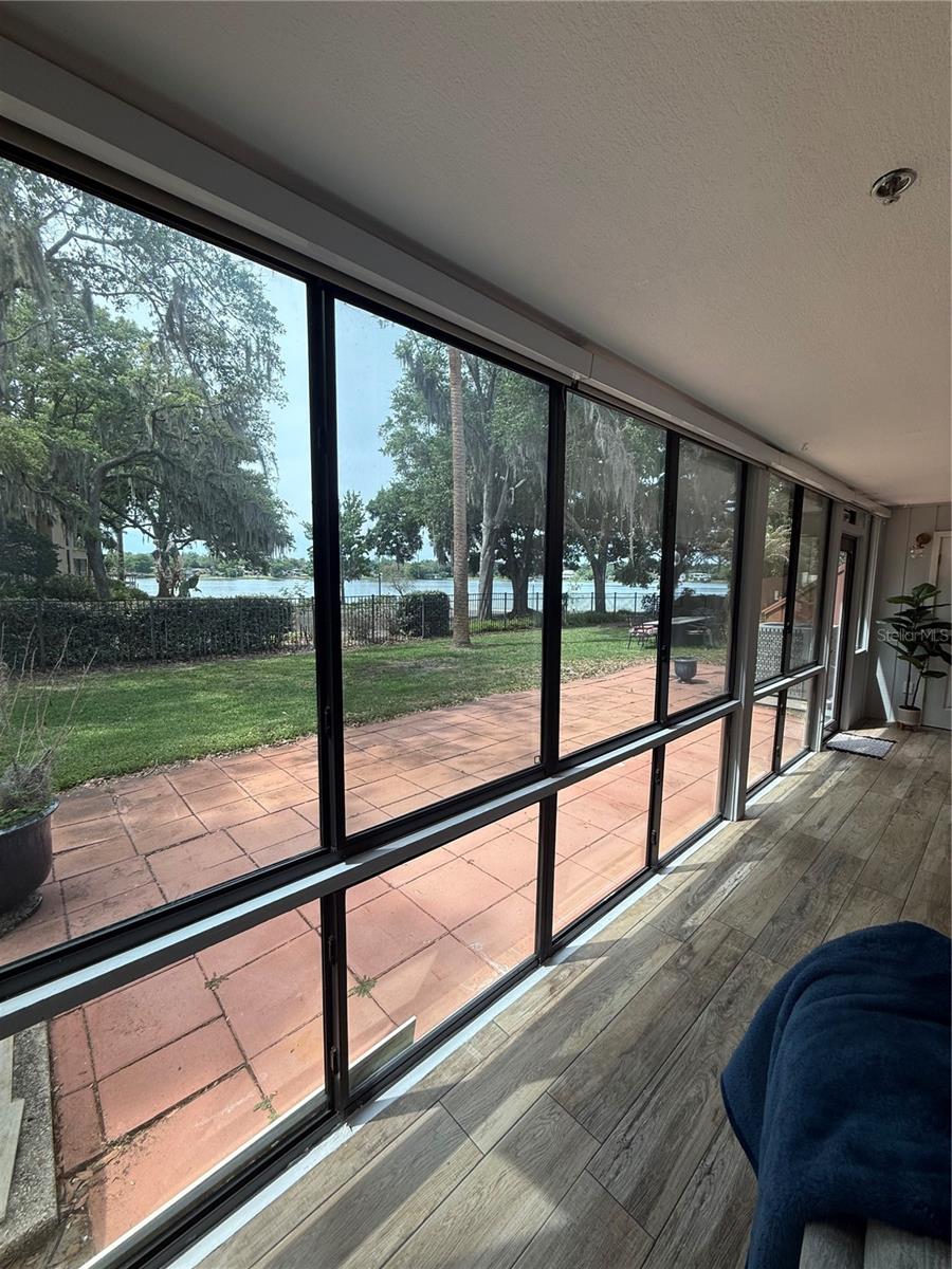 ONE THOUSAND OAKS REP - Residential