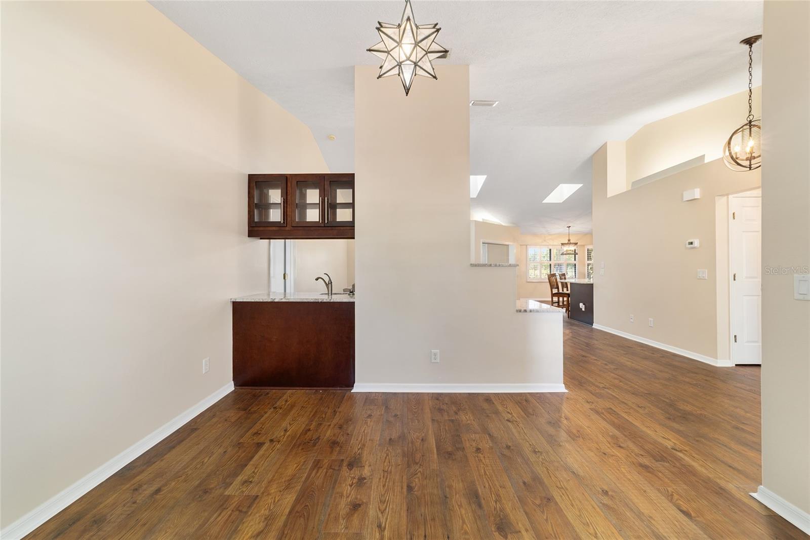 INVERNESS GOLF & COUNTRY CLUB - Residential