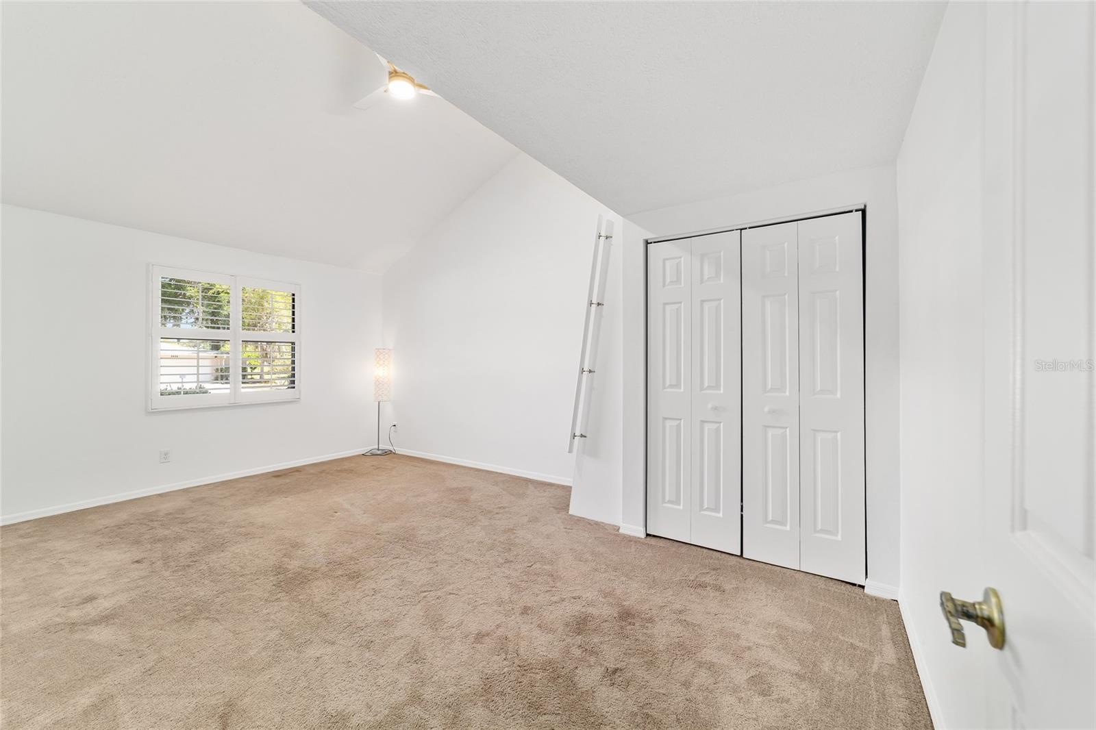 INVERNESS GOLF & COUNTRY CLUB - Residential
