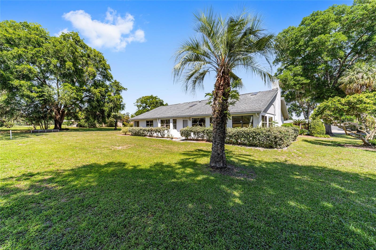 INVERNESS GOLF & COUNTRY CLUB - Residential
