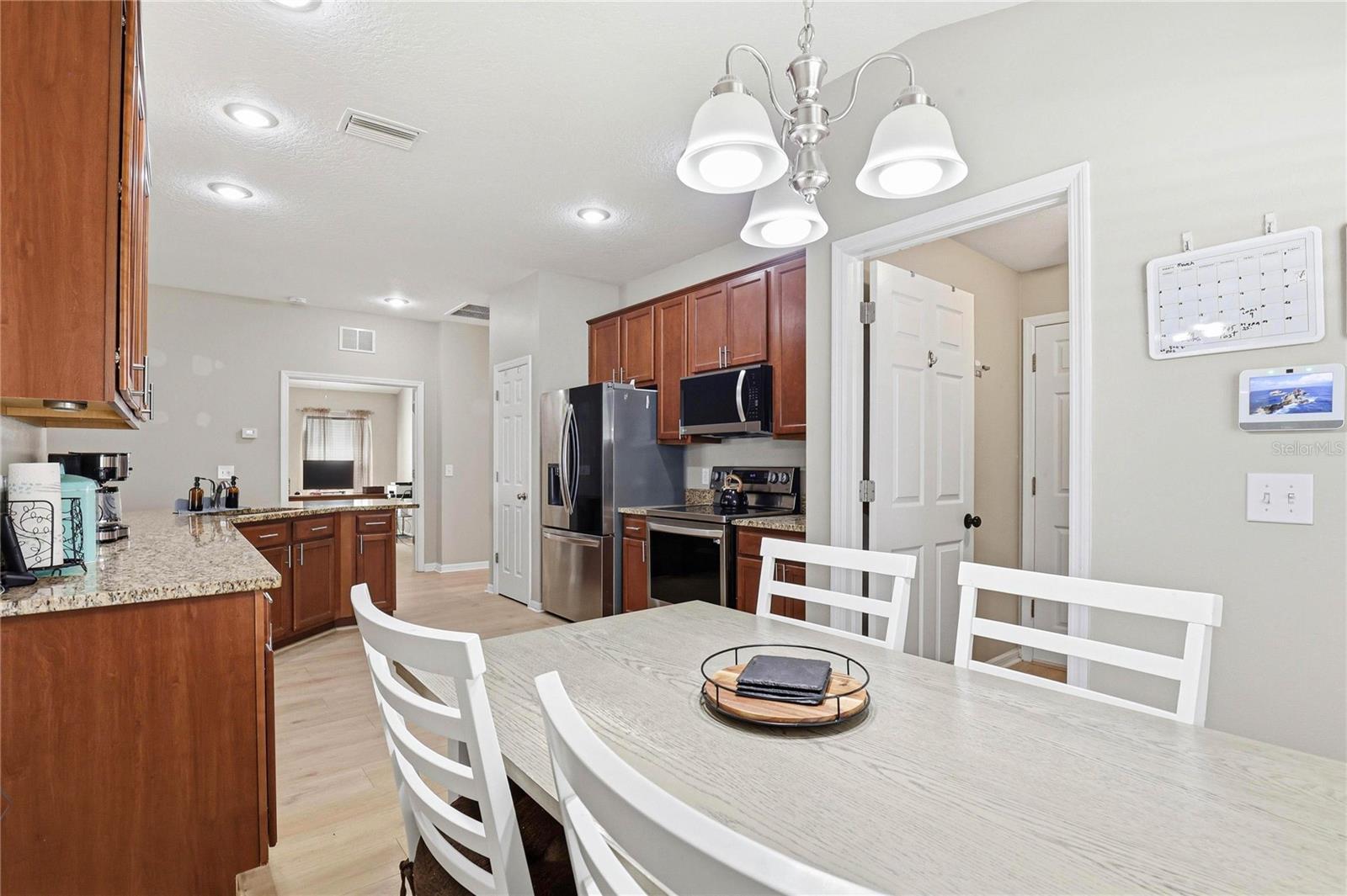 OAK CREEK A-C PH 02 - Residential