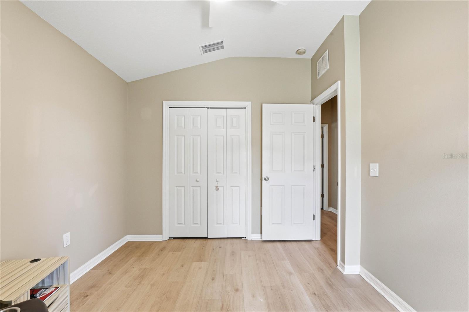 OAK CREEK A-C PH 02 - Residential