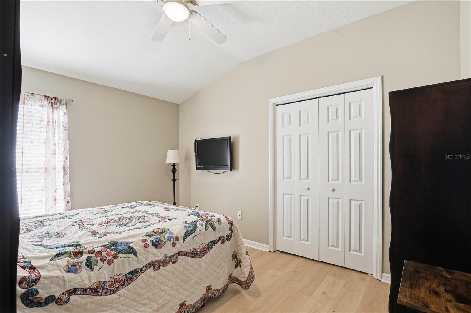 OAK CREEK A-C PH 02 - Residential