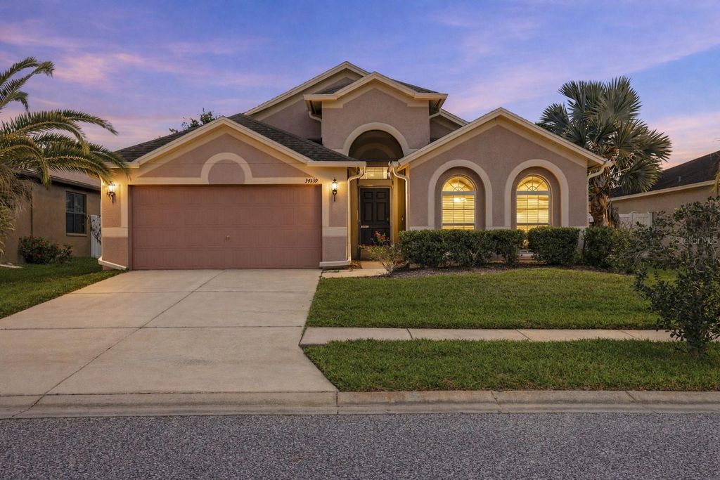 Photo of 34139 Spring Oak Trail, Wesley Chapel, FL 33545 (MLS # TB8494178)