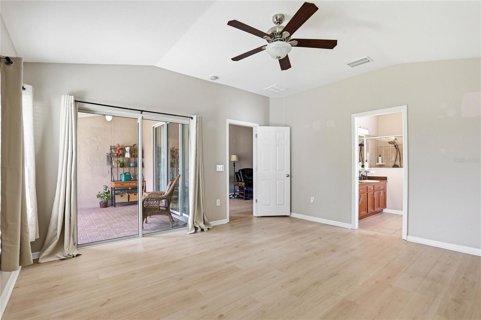 OAK CREEK A-C PH 02 - Residential