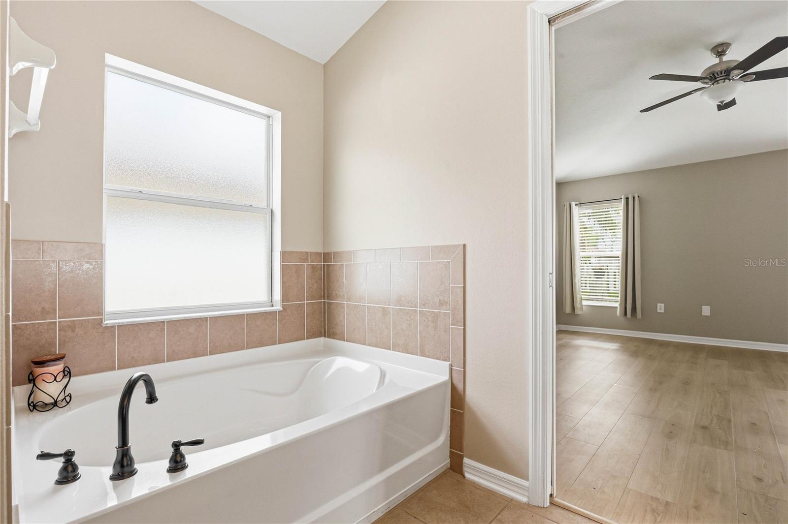 OAK CREEK A-C PH 02 - Residential