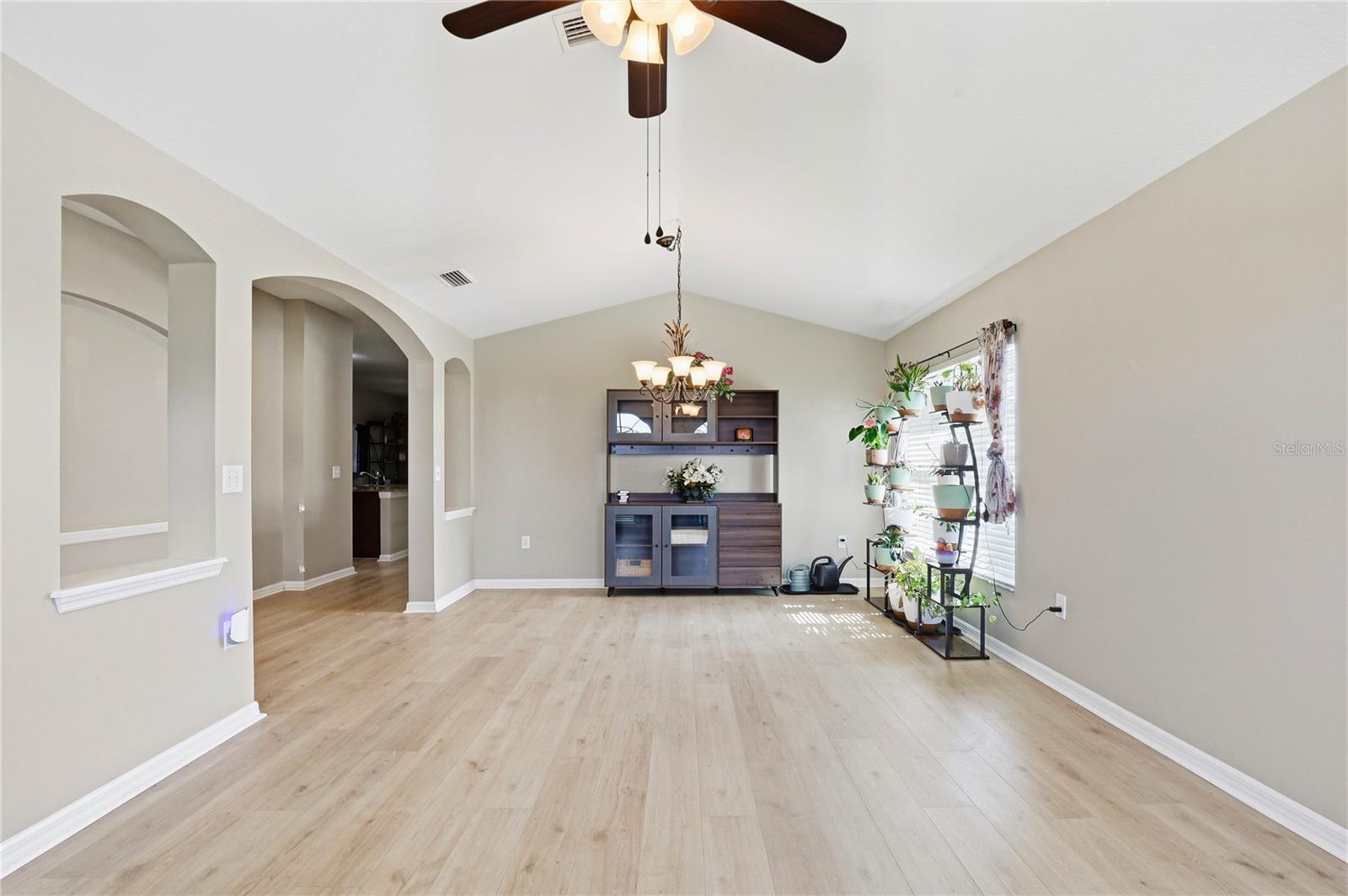 OAK CREEK A-C PH 02 - Residential