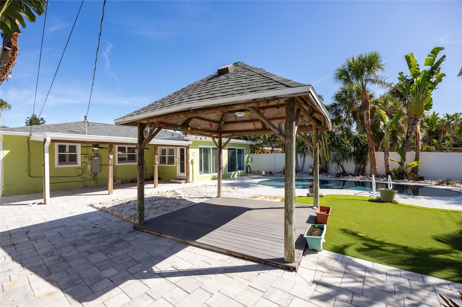 ST PETERSBURG BEACH REP OF BLK 94 - Residential