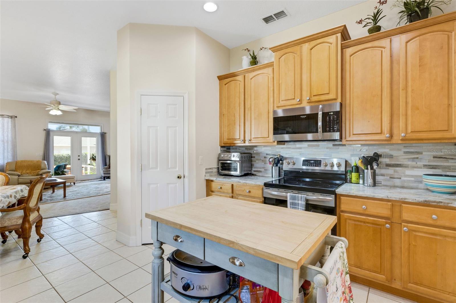 CREWS LAKE TRAILS - Residential