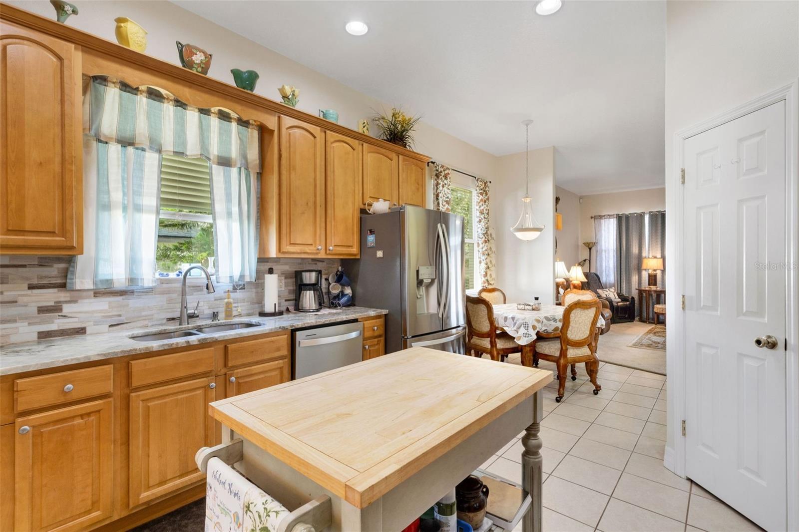 CREWS LAKE TRAILS - Residential