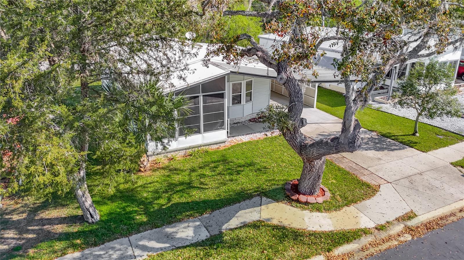 LAKE MARINETTE MOBILE HOME PARK - Residential