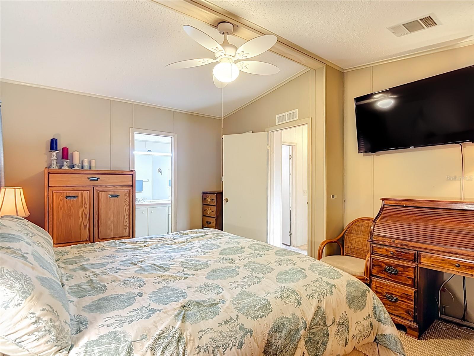 LAKE MARINETTE MOBILE HOME PARK - Residential