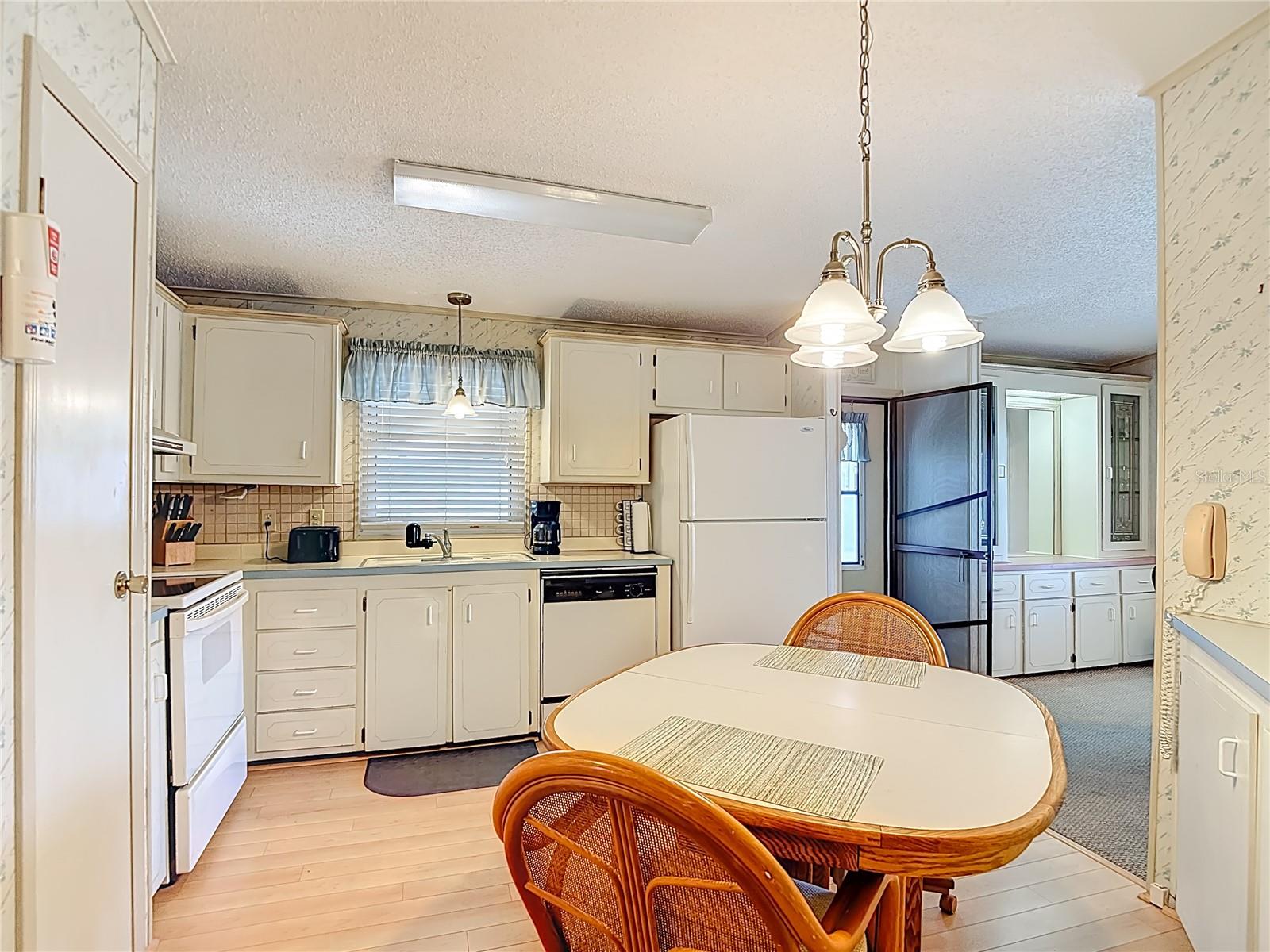 LAKE MARINETTE MOBILE HOME PARK - Residential