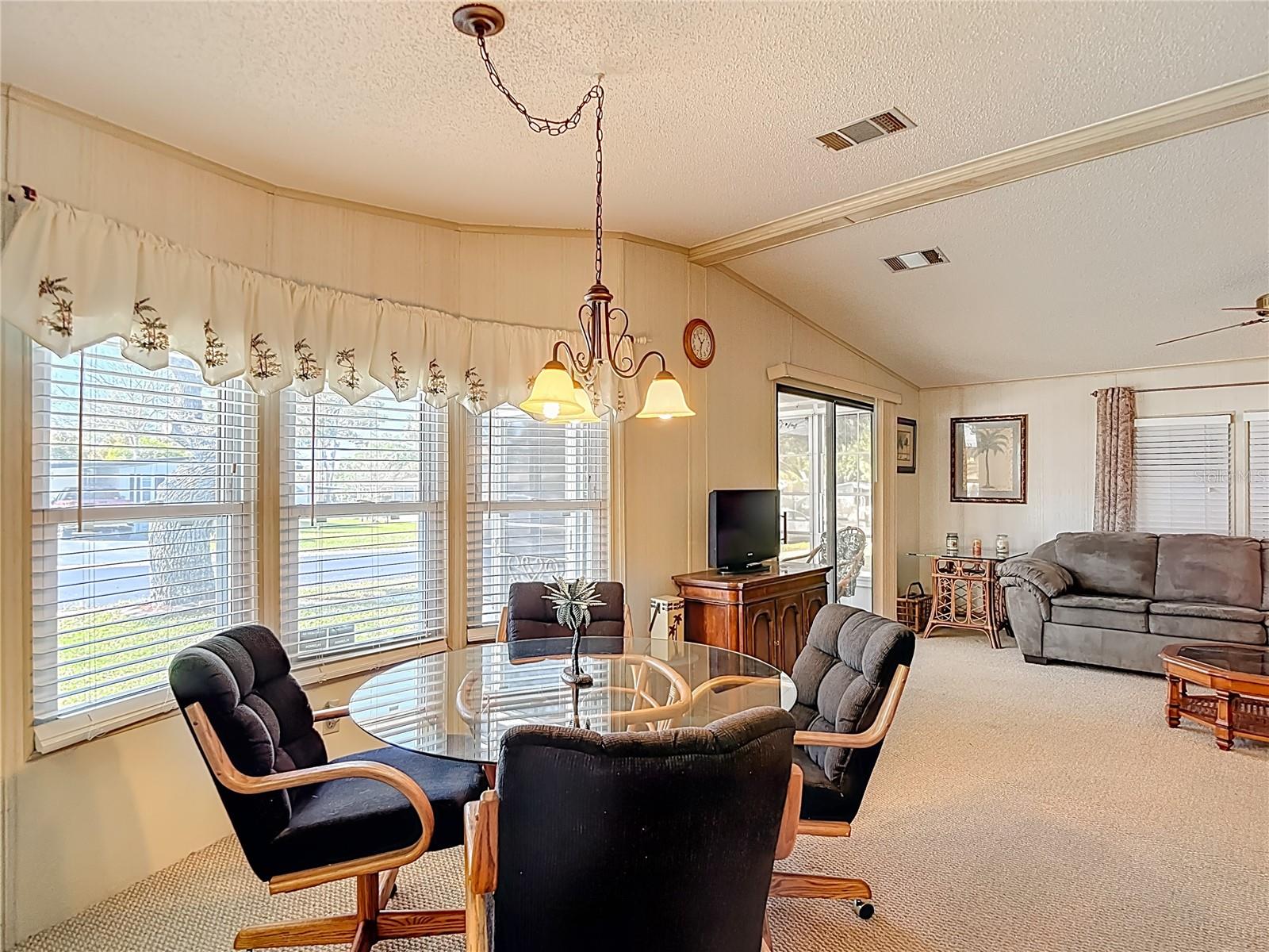 LAKE MARINETTE MOBILE HOME PARK - Residential