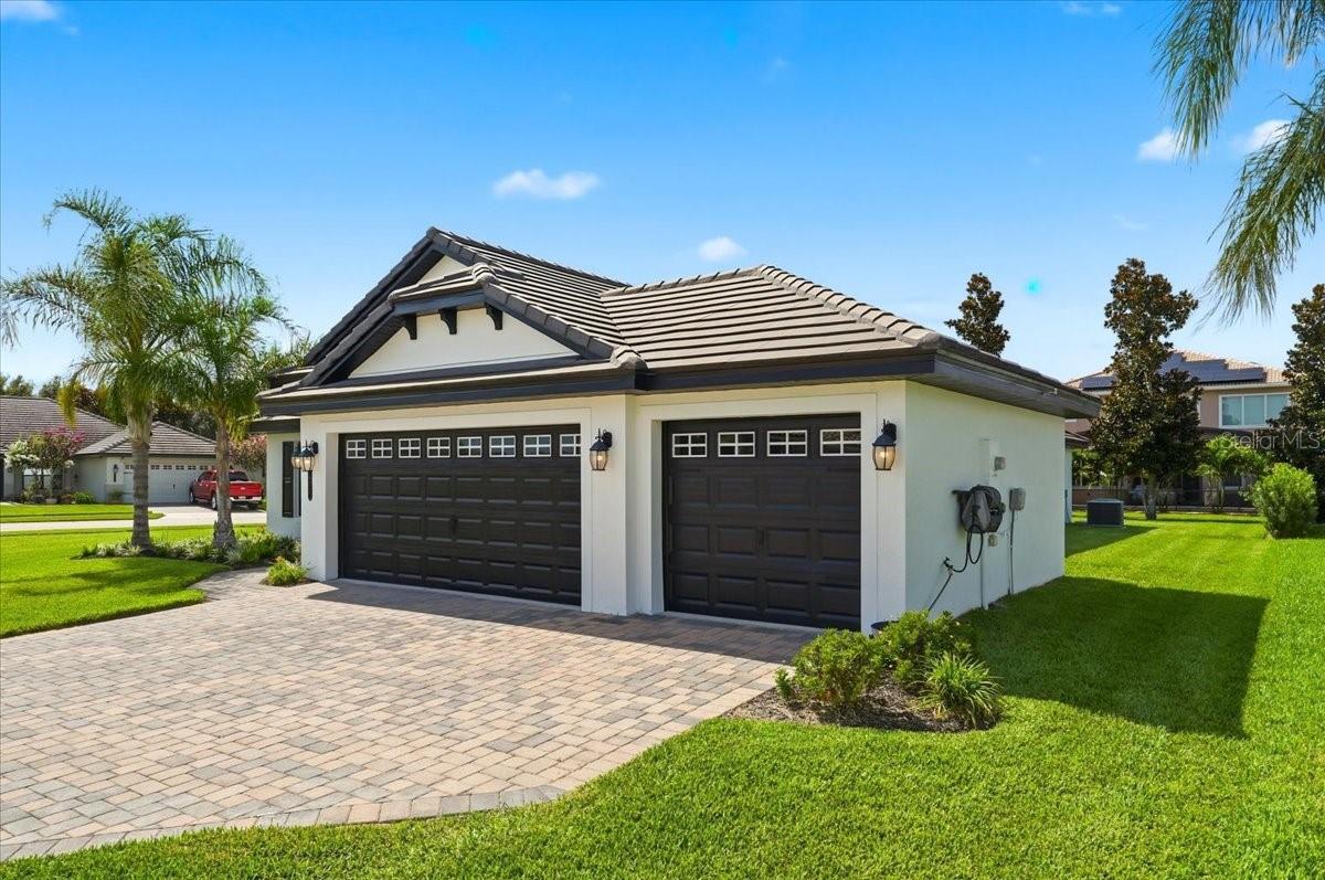 477 LAKE VISTA DRIVE