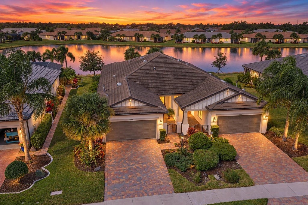 Photo of 7022 Holbrook Cv, Lakewood Ranch, FL 34202 (MLS # A4710823)