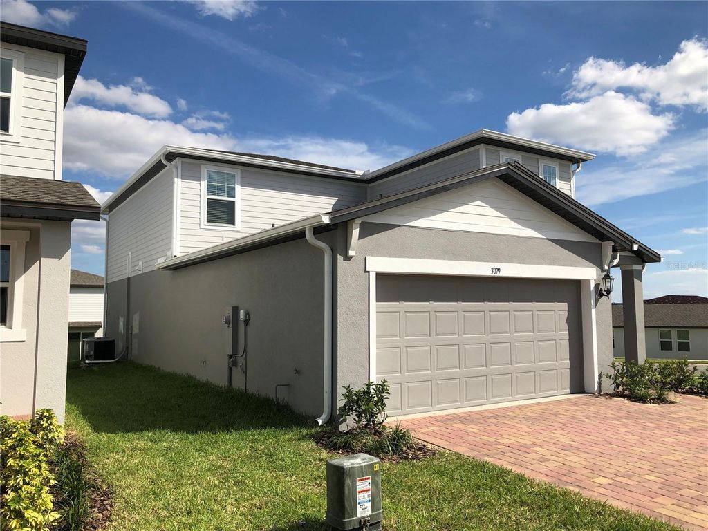 Photo of 3079 Bella Vista Drive, Davenport, FL 33897 (MLS # TB8440695)