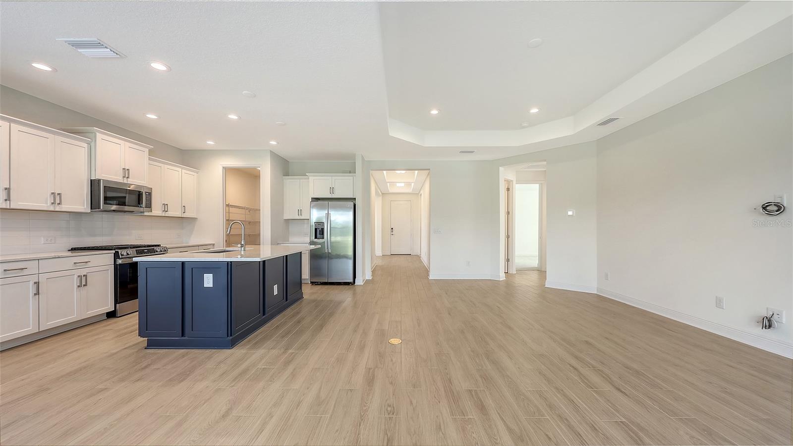 PALM GROVE AT LAKEWOOD RANCH - Residential