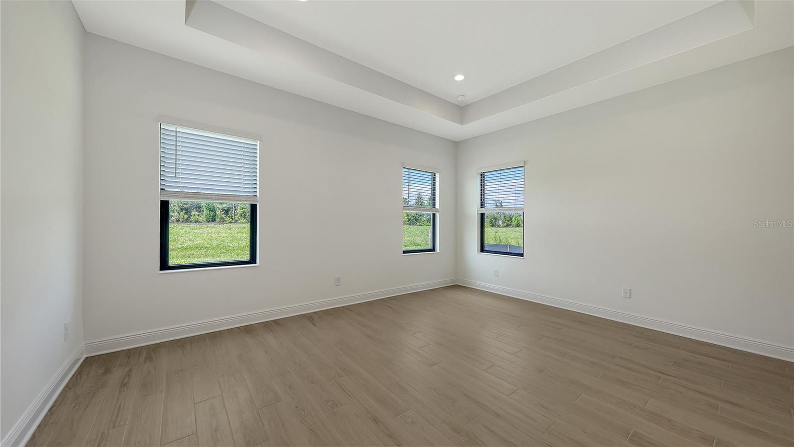 PALM GROVE AT LAKEWOOD RANCH - Residential