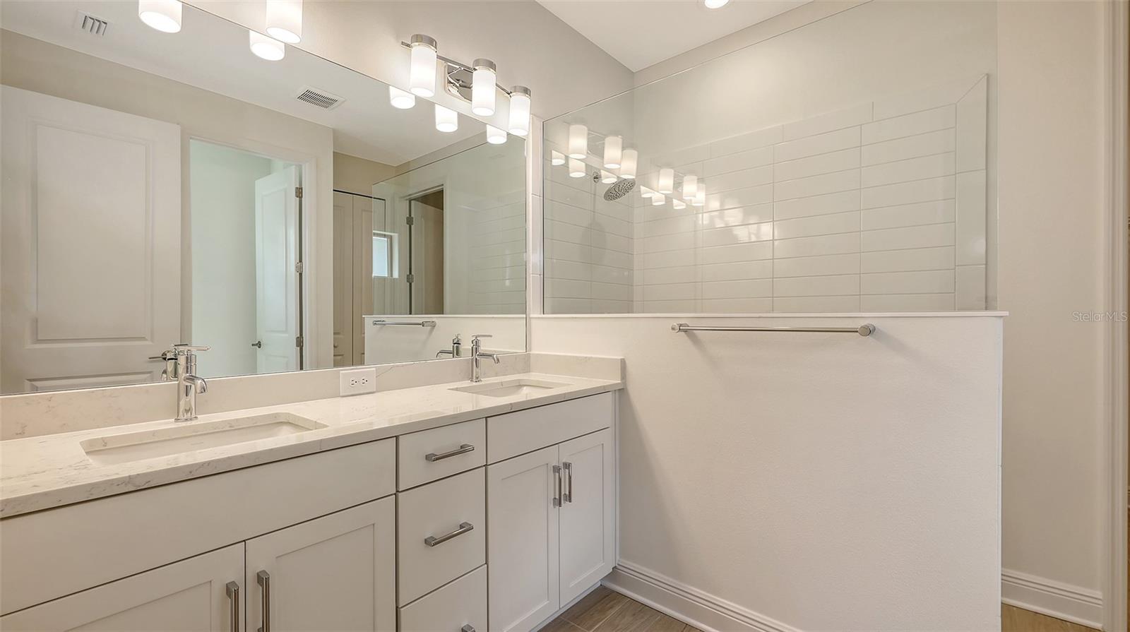 PALM GROVE AT LAKEWOOD RANCH - Residential