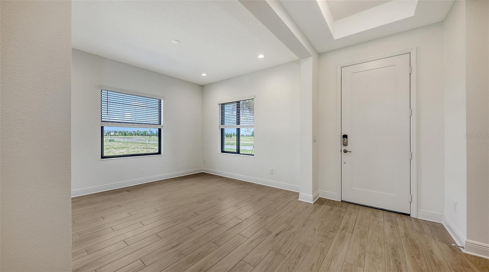 PALM GROVE AT LAKEWOOD RANCH - Residential