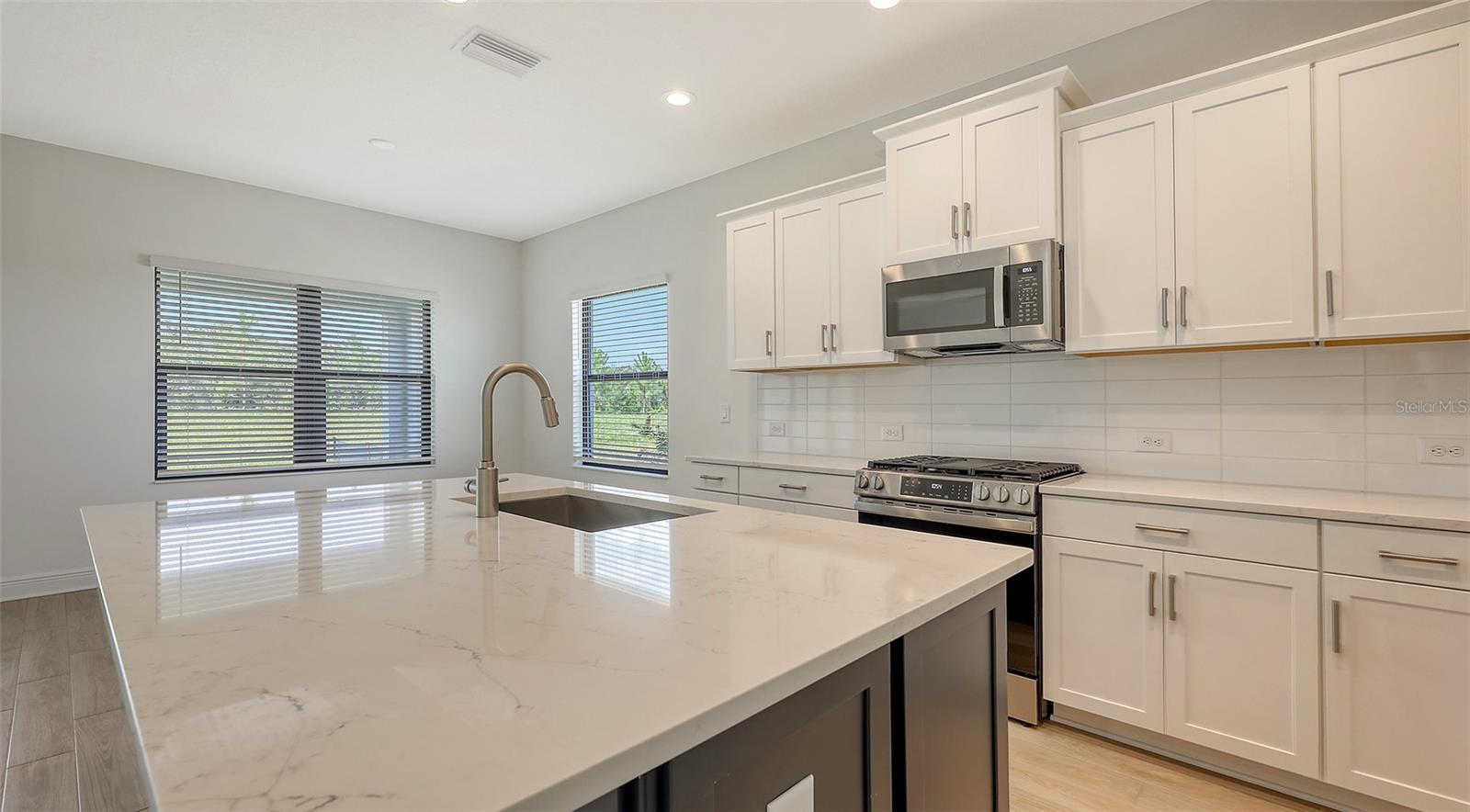 PALM GROVE AT LAKEWOOD RANCH - Residential