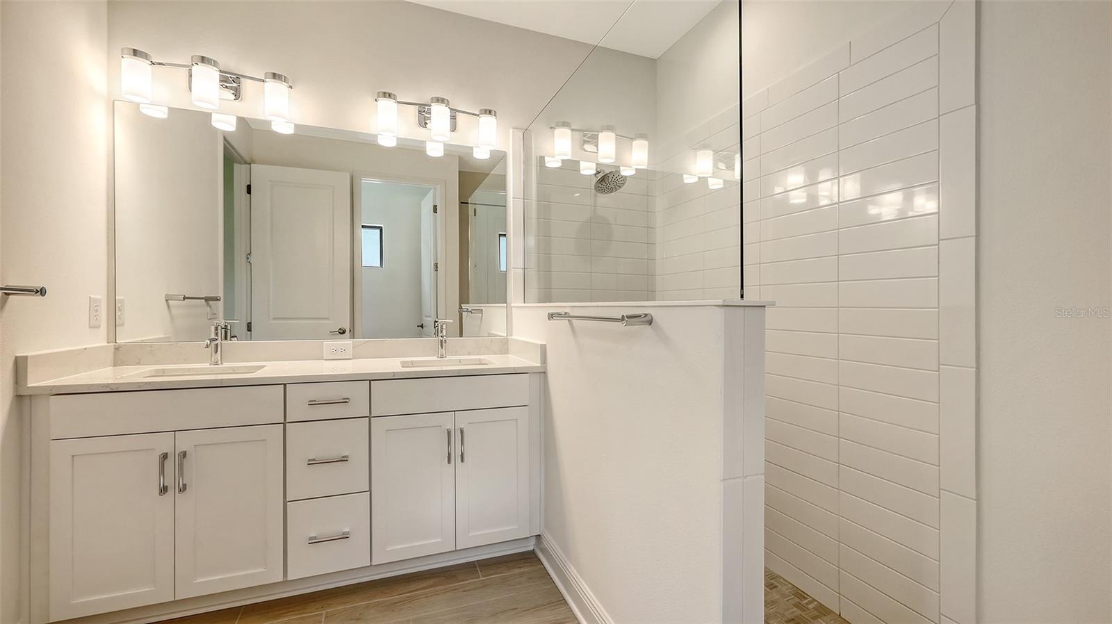 PALM GROVE AT LAKEWOOD RANCH - Residential