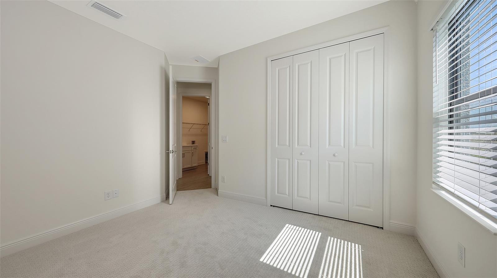 PALM GROVE AT LAKEWOOD RANCH - Residential