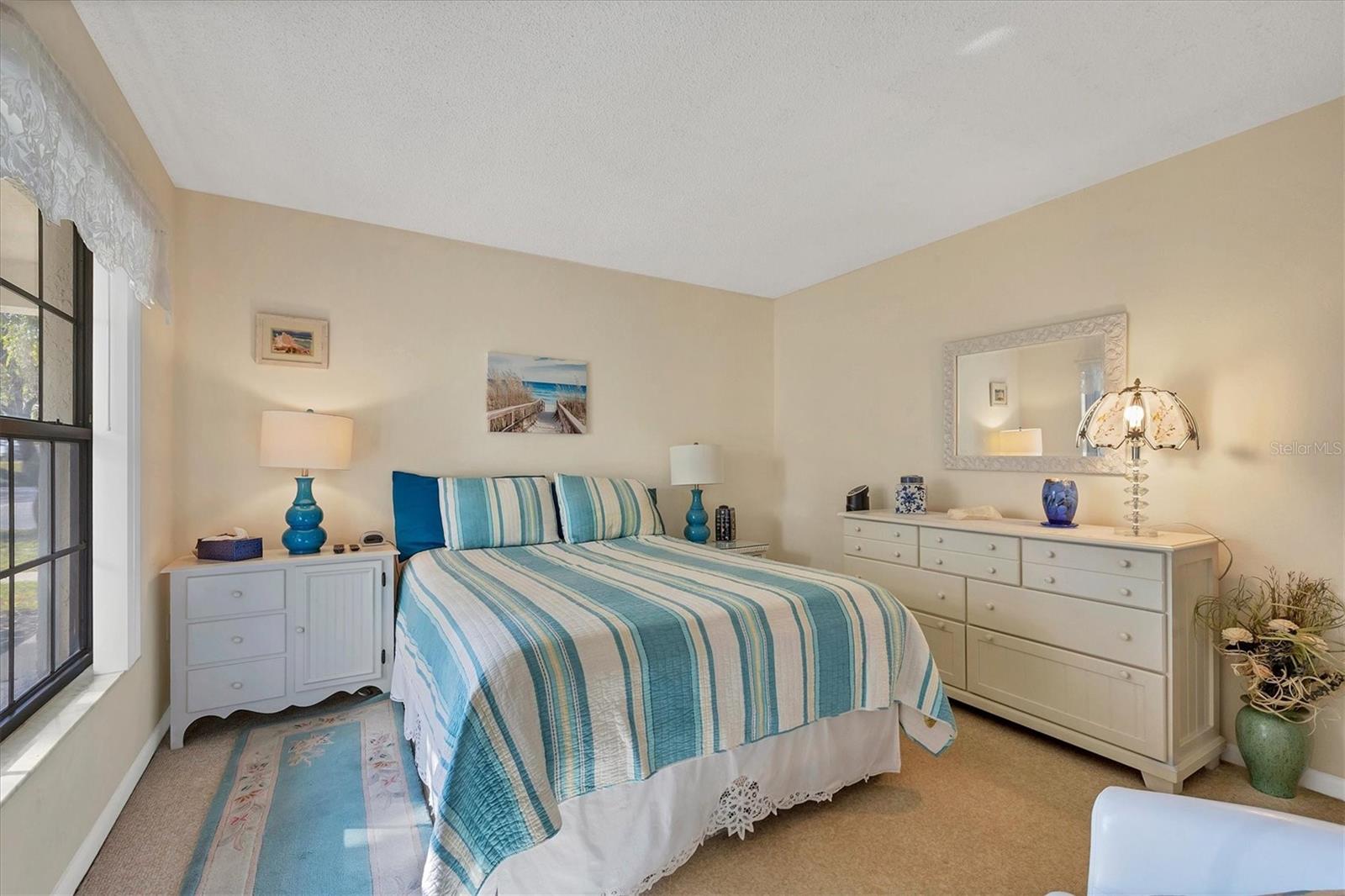 WINSLOW BEACON - Residential Lease