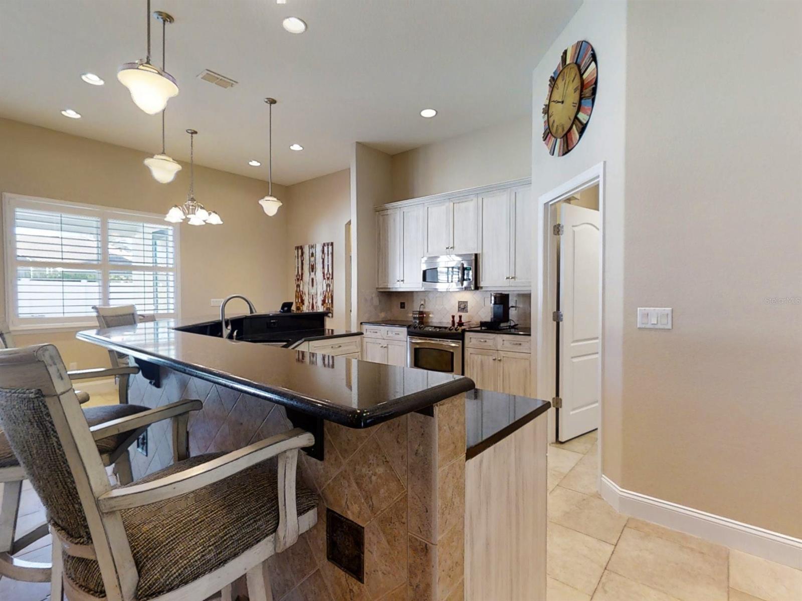 Mangroves/Inlet Shores - Residential