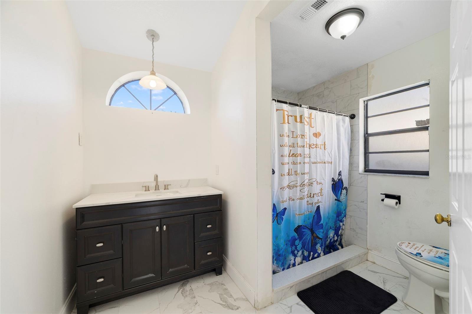 BVL UNIT 9 6TH ADD - Residential