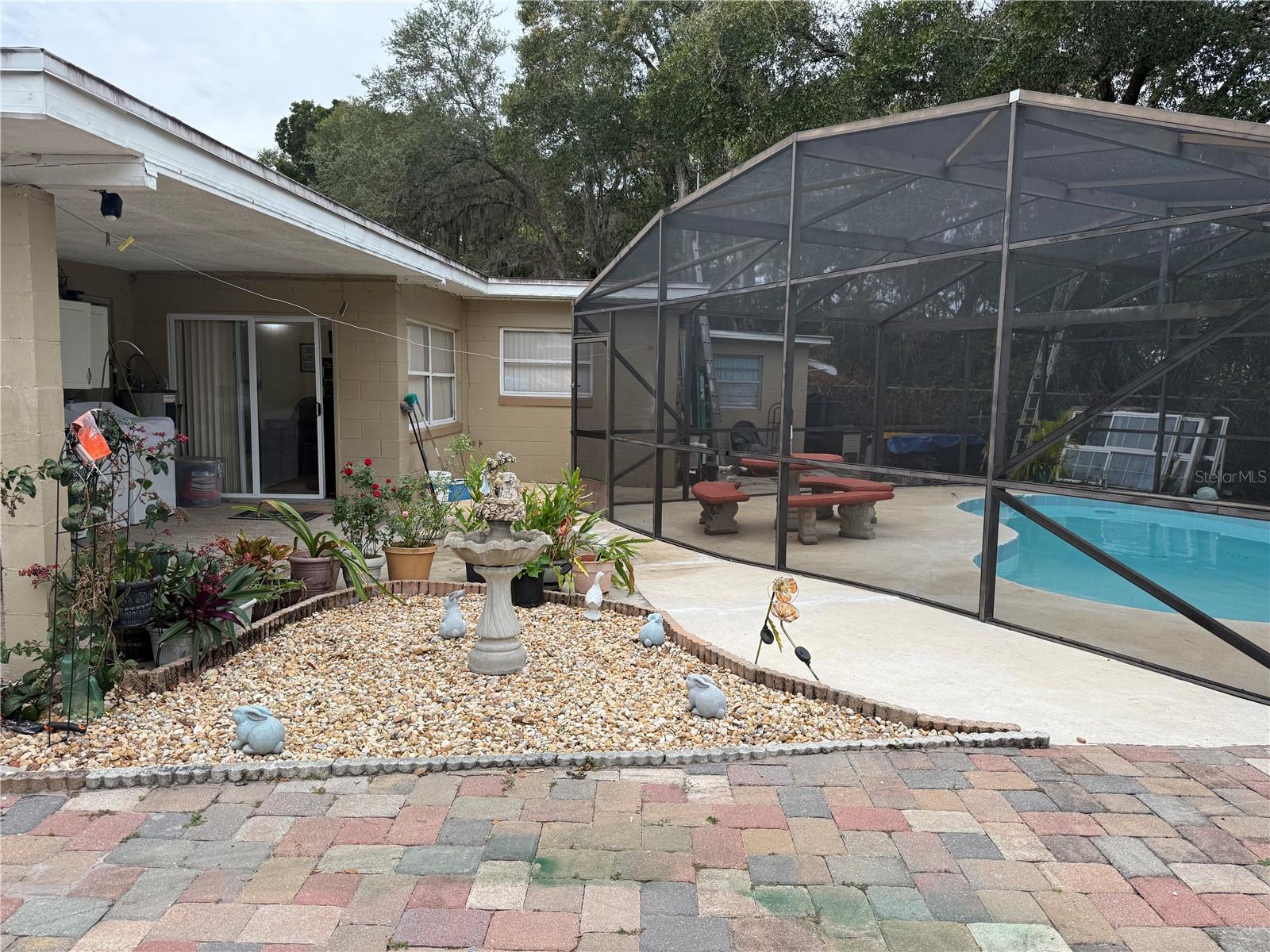 LYNWOOD - Residential