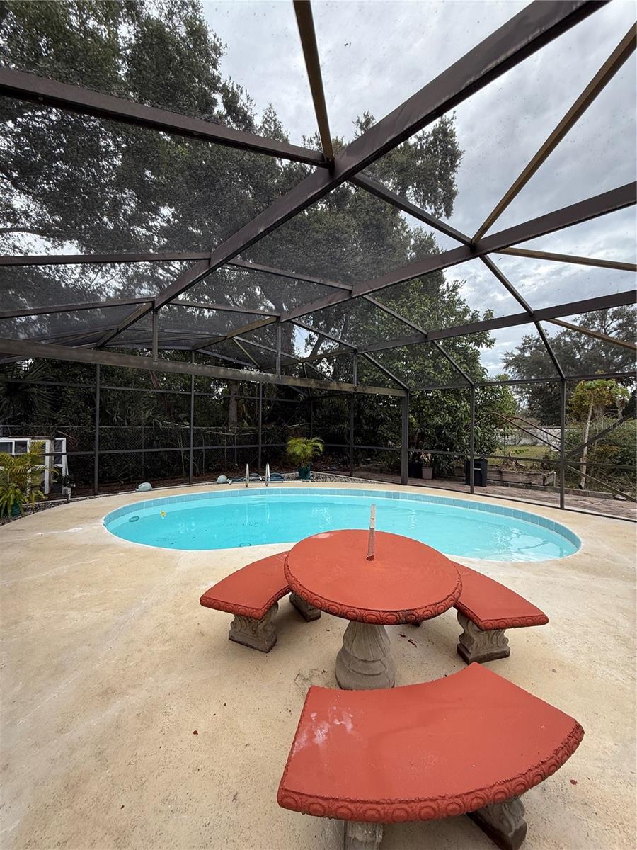 LYNWOOD - Residential