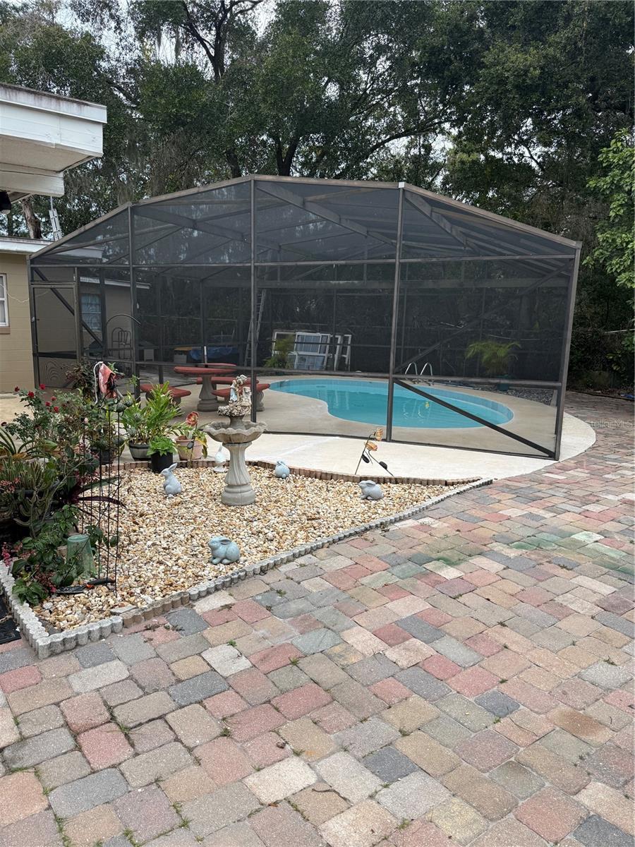 LYNWOOD - Residential