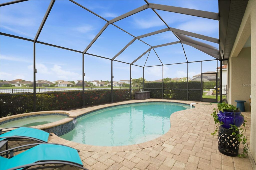 Photo of 13422 Saw Palm Creek Trail, Lakewood Ranch, FL 34211 (MLS # N6144550)