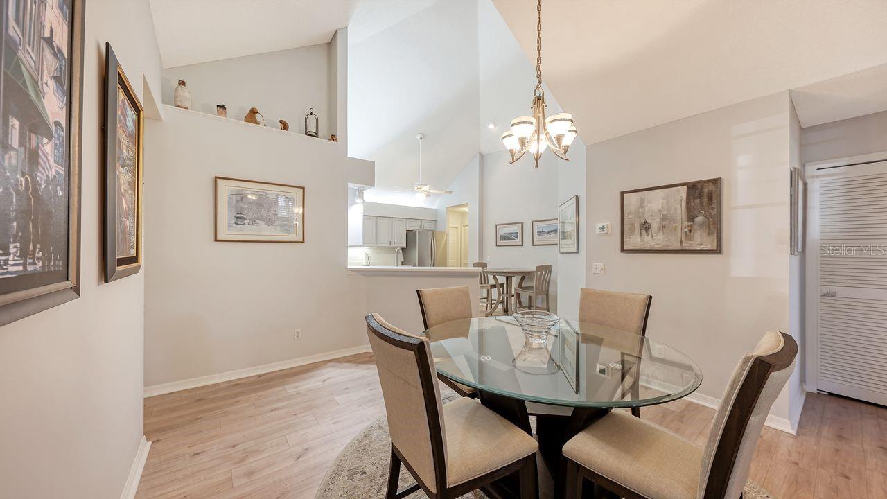 CALUMET AT CENTERGATE 1 - Residential