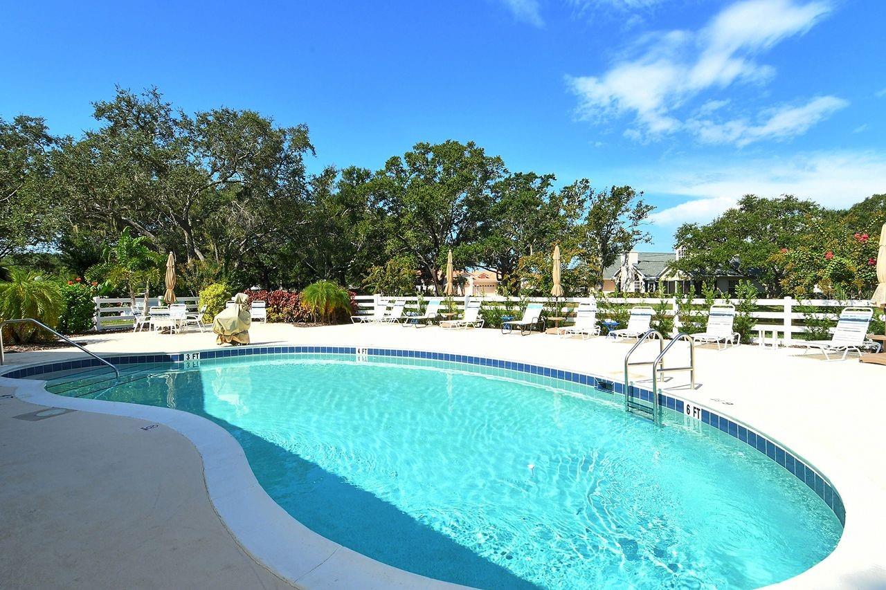 CALUMET AT CENTERGATE 1 - Residential