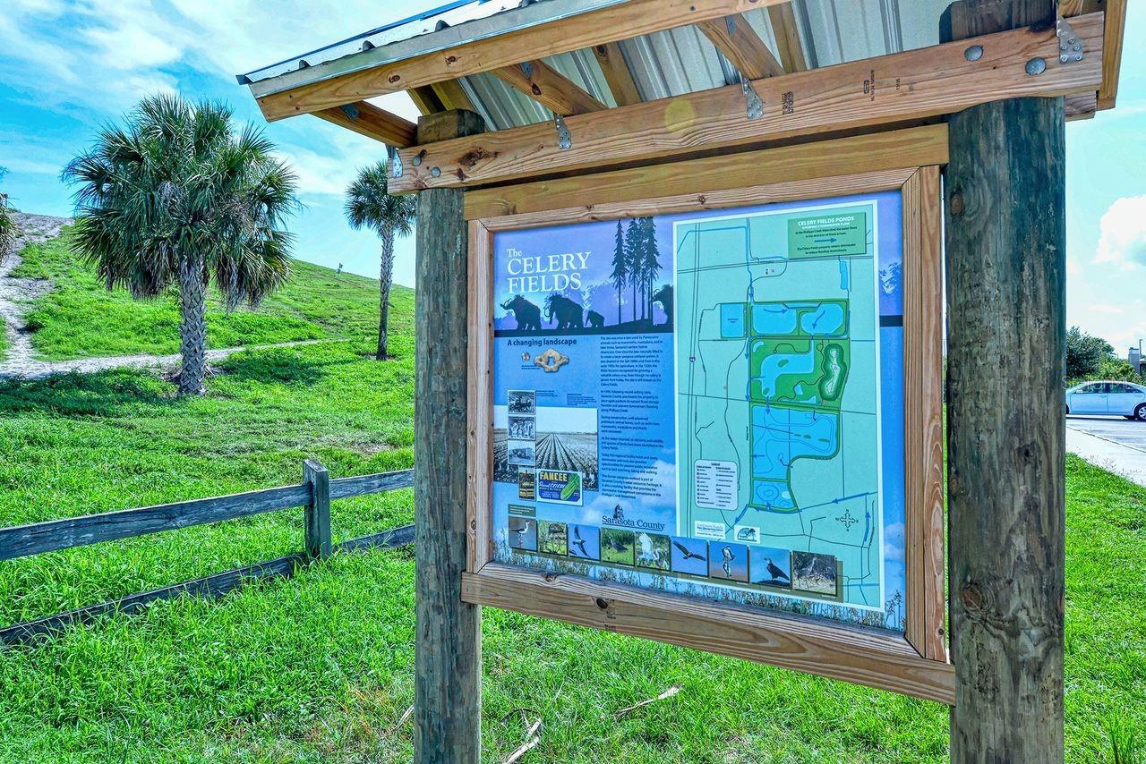 CALUMET AT CENTERGATE 1 - Residential