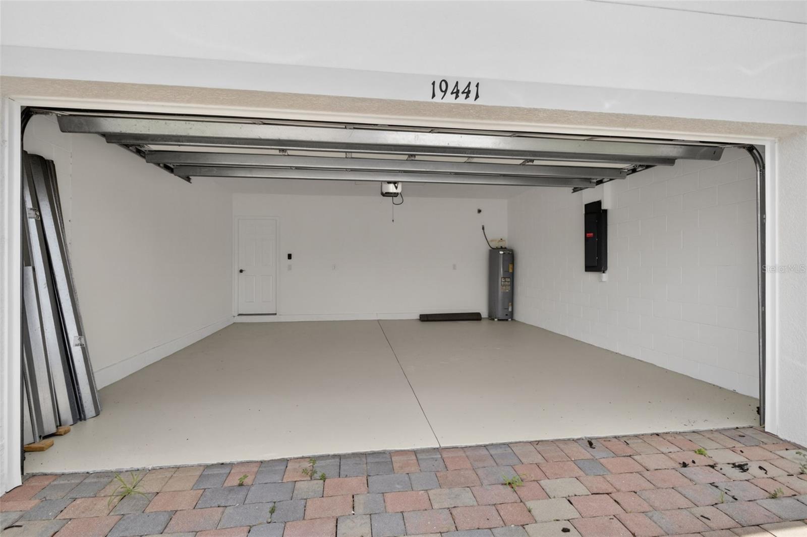 CALOOSA LAKES PH I - Residential