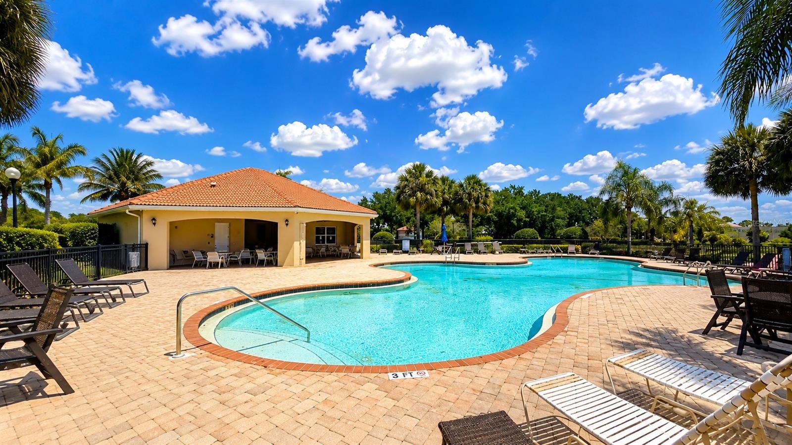CALOOSA LAKES PH I - Residential