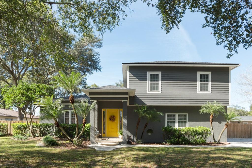 Photo of 8445 Shady Glen Drive, Orlando, FL 32819 (MLS # A4688210)