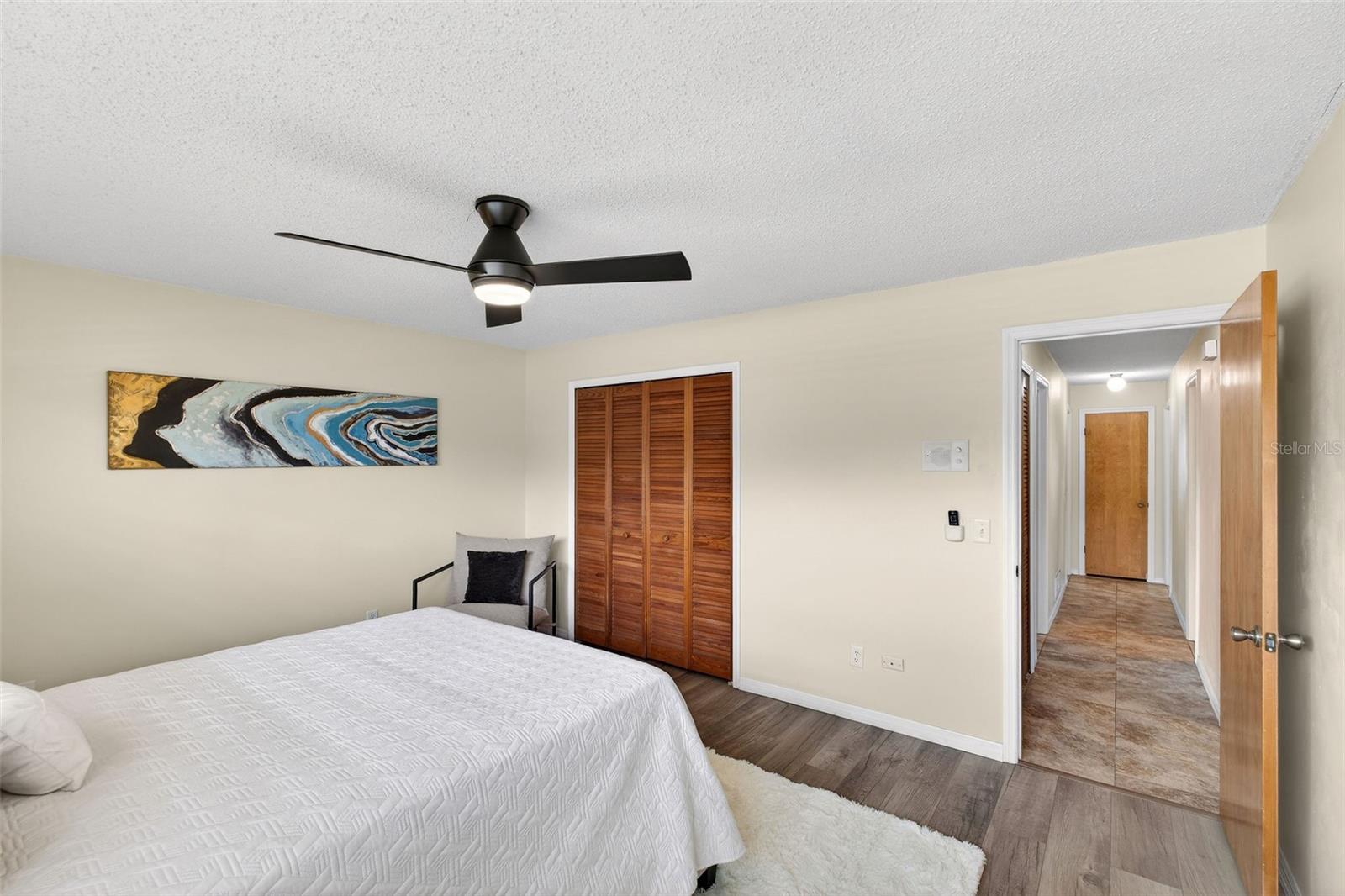 HOWELL ESTATES REP - Residential