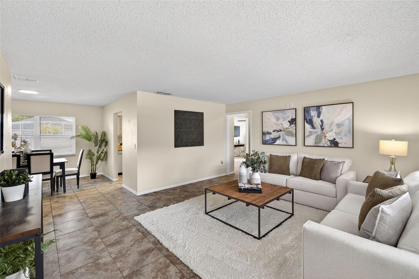 HOWELL ESTATES REP - Residential